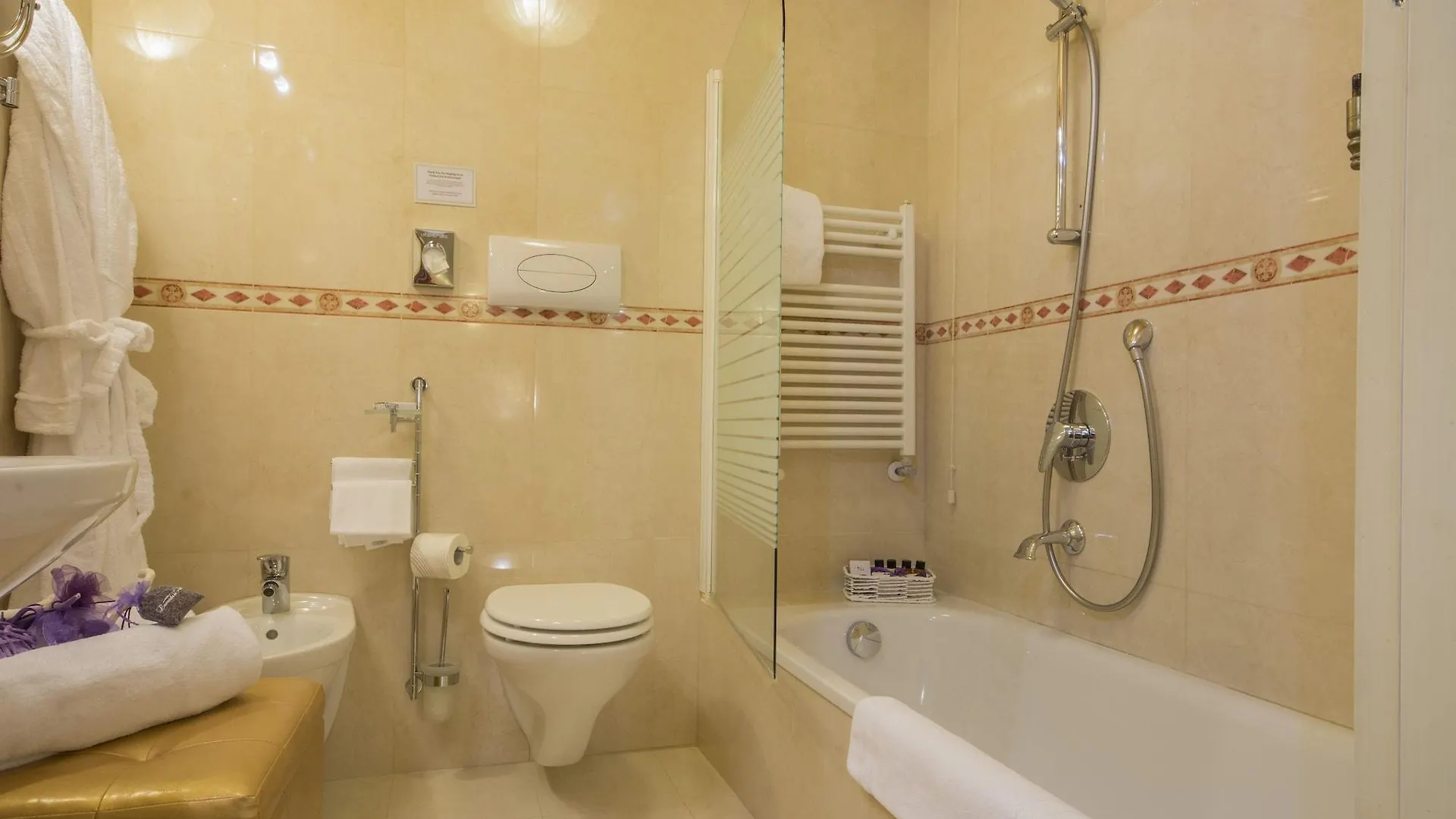 Hotel Becher Venedik