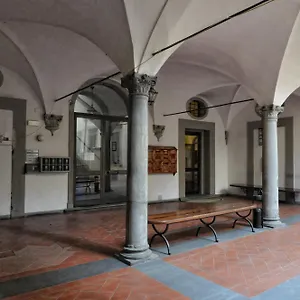 https://foresteria-valdese-di-firenze.it-tuscanyhotel.com