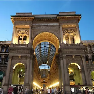  Apartamento Gardone - Ampio Con 2 Da Letto - Comodo Per Duomo! Italia